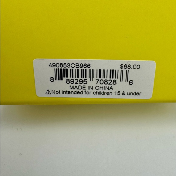 Betsey Johnson Opening Metal Crayon Colors Box Bag Purse Charm Keychain - Picture 5 of 6